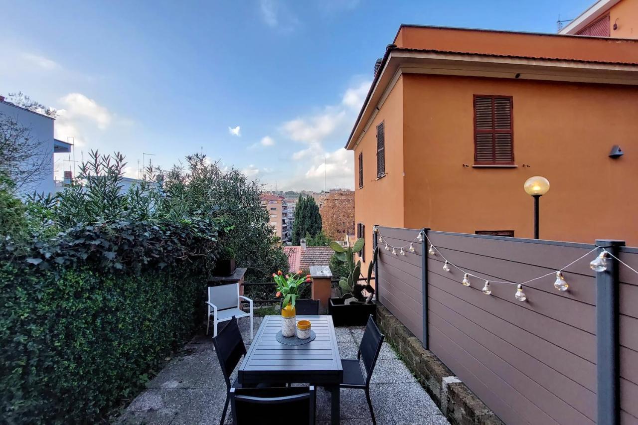 4Bnb - Cozy Vatican Loft With Terrace Рим Екстериор снимка
